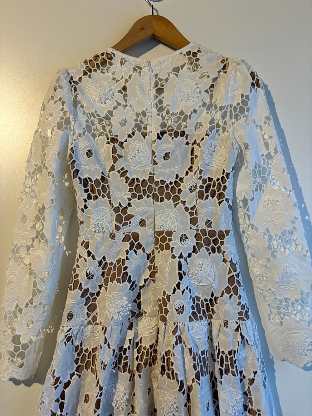 Self Portrait White 3D Maxi Floral Lace Dress Size 2 - Picture 12 of 13